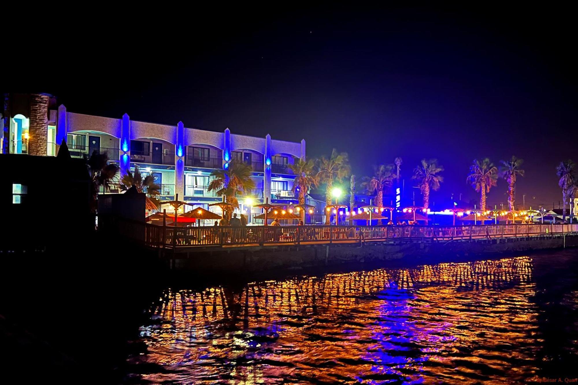 Krsna'S Castle Hotel Rockport Bagian luar foto